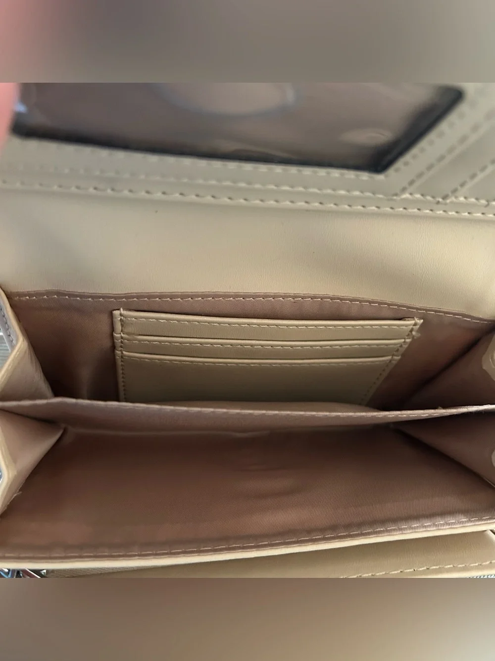 Guess nwt monogram